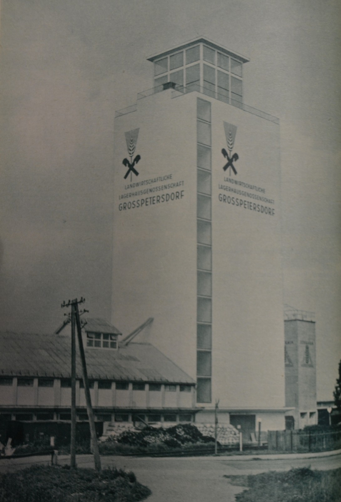 12. Egy új „burgenlandi vár” Grosspetersdorf/Nagyszentmihály, raktár, 1964